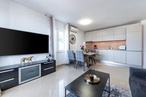Goldensky New Apartment Dubrownik Zewnętrze zdjęcie